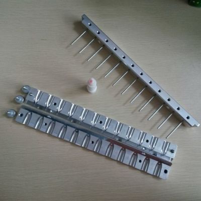 Molde de batom personalizado 3-5 moldes / minuto Enchimento a quente