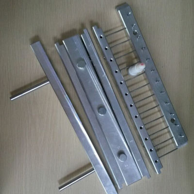 Molde de batom personalizado 3-5 moldes / minuto Enchimento a quente