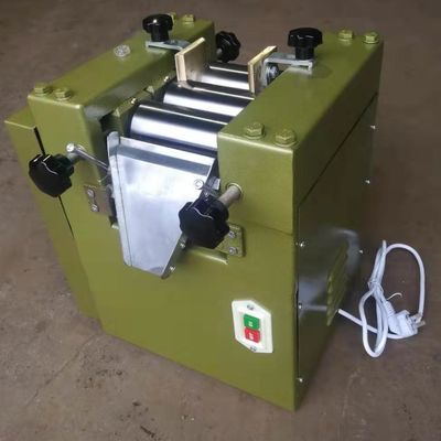 Máquina de moagem de batom Laboratório S65 Máquina de moagem de três rolos
