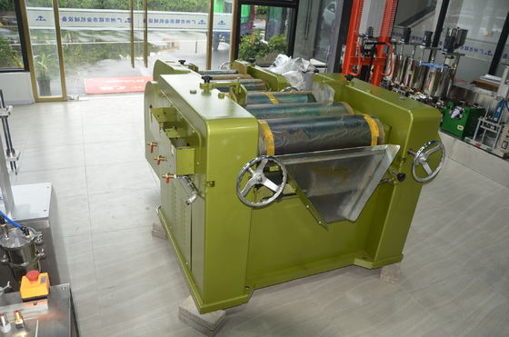 Máquina de moagem de batom Laboratório S150 Máquina de moagem de três rolos