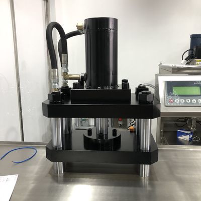 2.8KW Máquina de Fabricação de Pó Cosmético 1480x680x1600MM 35-60pcs/min
