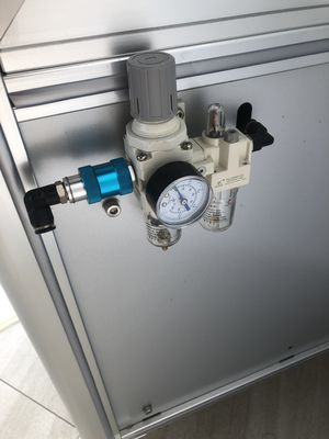 Linha de produção de batom totalmente automática Máquina de enchimento de batom de alta velocidade de cabeça única e barril duplo