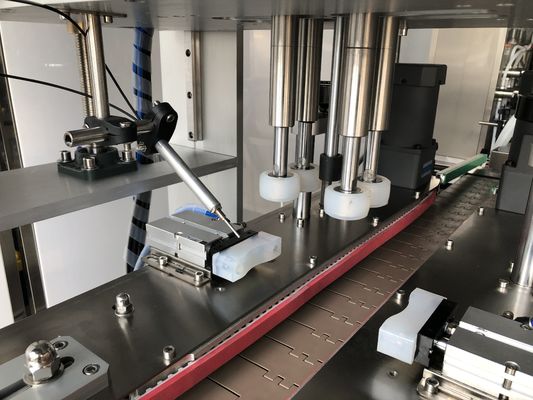 Muitos tipos de garrafas Servo máquina de tampa de garrafa automática 20-50 Pcs / Min