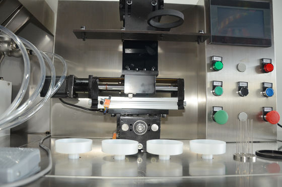 Máquina de preenchimento de produtos com padrão multicolor, máquina de preenchimento de creme com padrão de isolamento