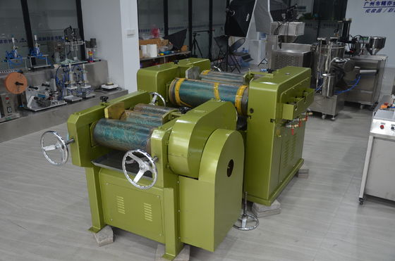 S260 Material de batom Três rolos de moagem 380V 220V 50Hz