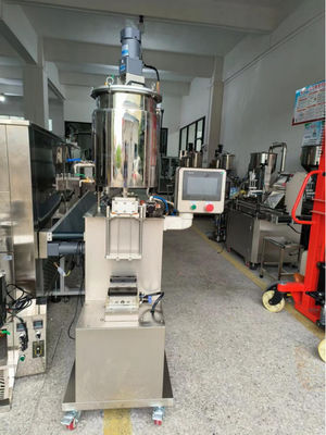 Máquina de enchimento de mascara e brilho labial semiautomática quantitativa vertical com função de aquecimento e mistura
